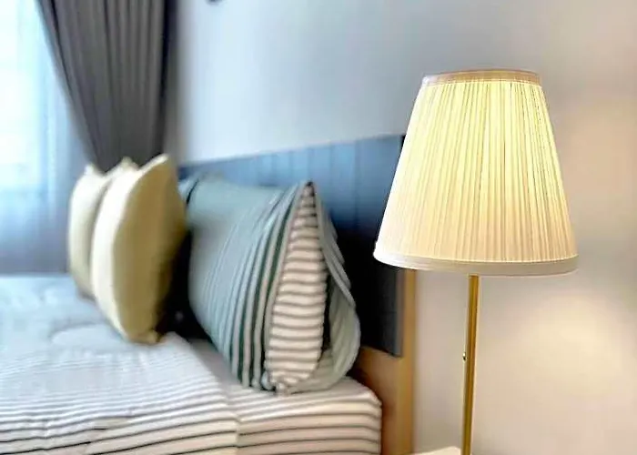 Sunny Kleen&cosy Near Bts Chokchai4 Station 4* バンコク都